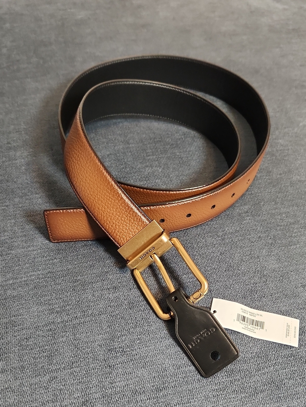 Coach Reversible Cut-to-Size Dark Saddle/Black Leather  Belt with Gold Buckle